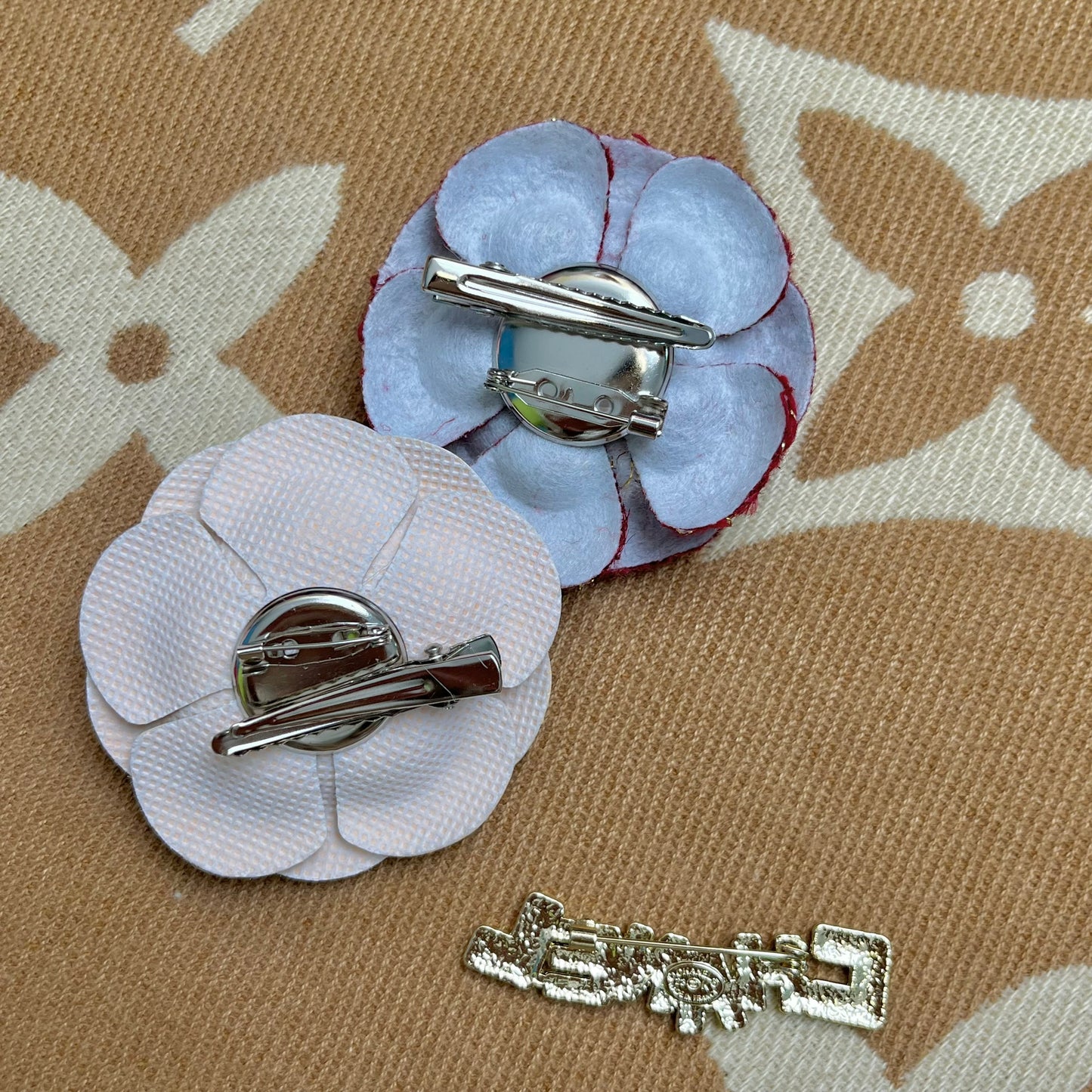 CC Brooches Combo- red