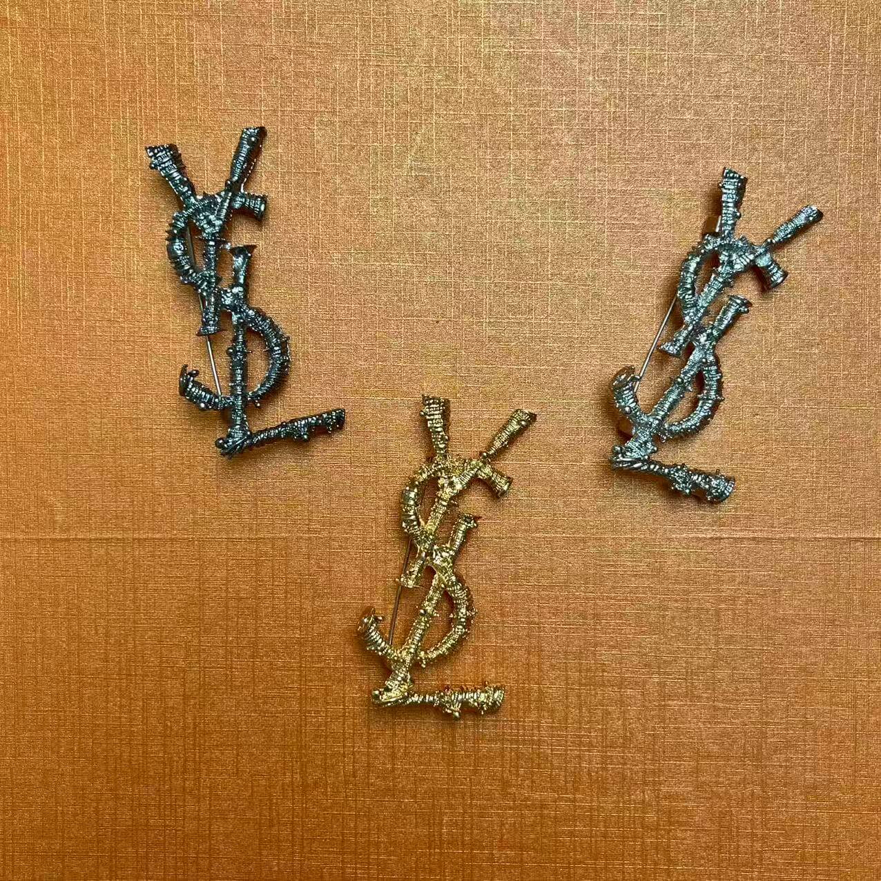 Y$L Brooches Combo*3 pcs