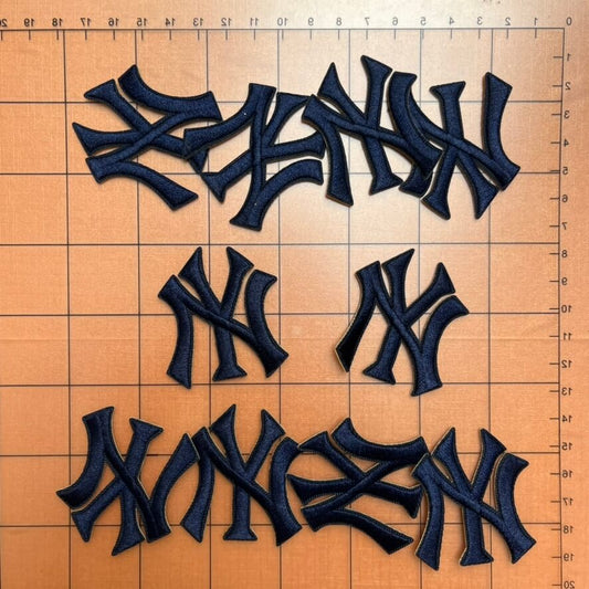 Iron-on patches- football team badge 4.8cm NY*10 pcs