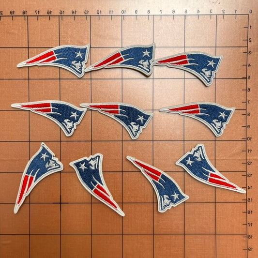 Iron-on patches- football team badge 5cm Patriots*10 pcs