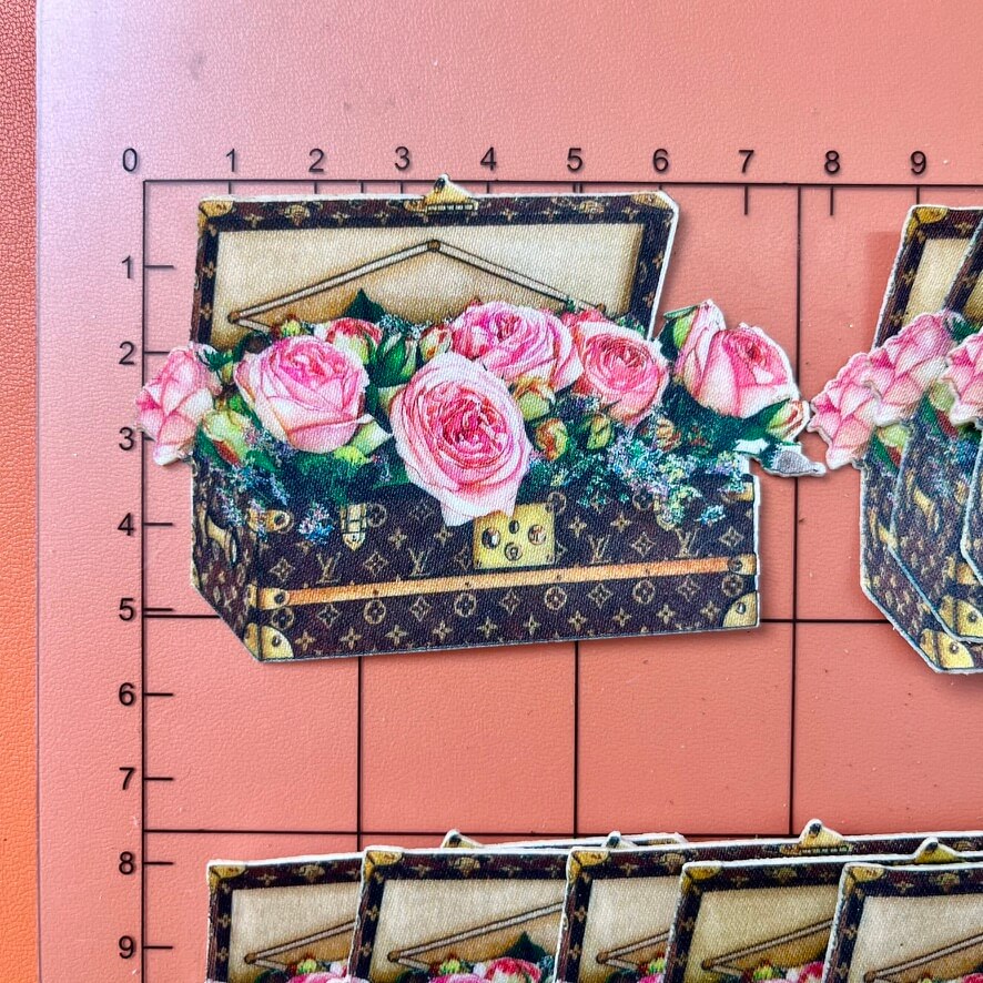 Iron-on Patches- roses in the case*10 pcs