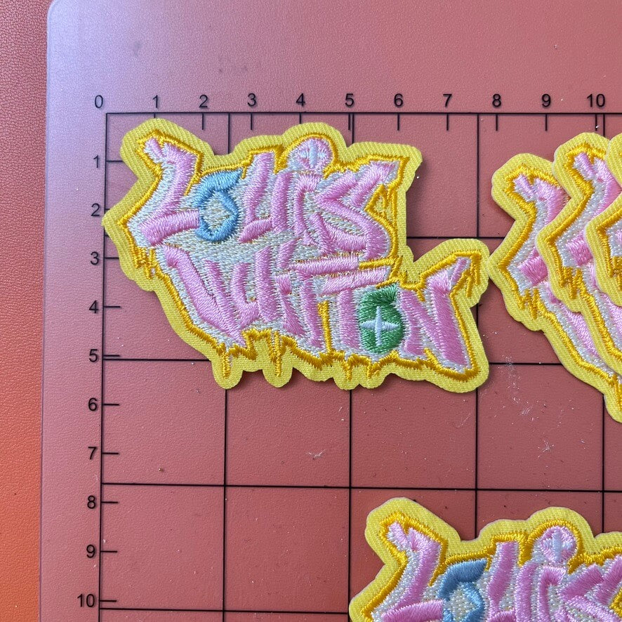Iron-on Patches- macaroon-colored L words*10 pcs