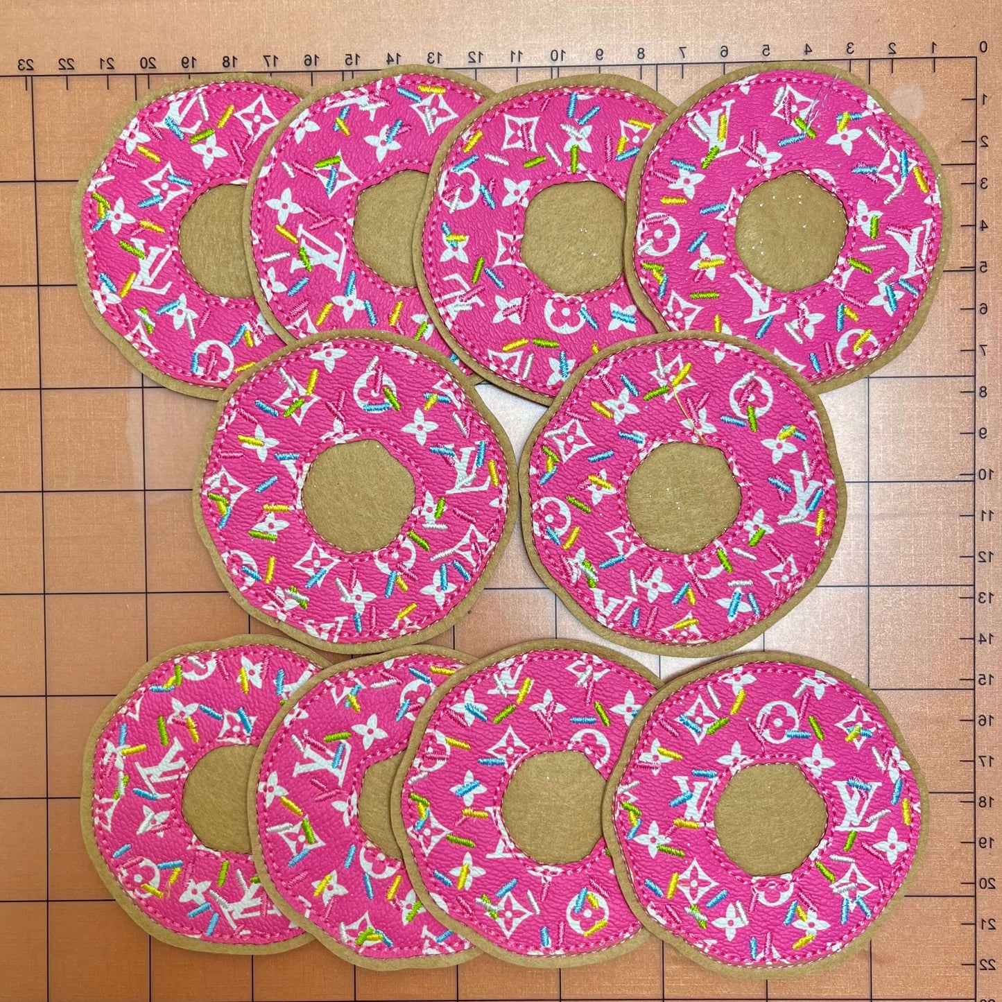 Iron-on Patches- pink Lulu donuts*10 pcs