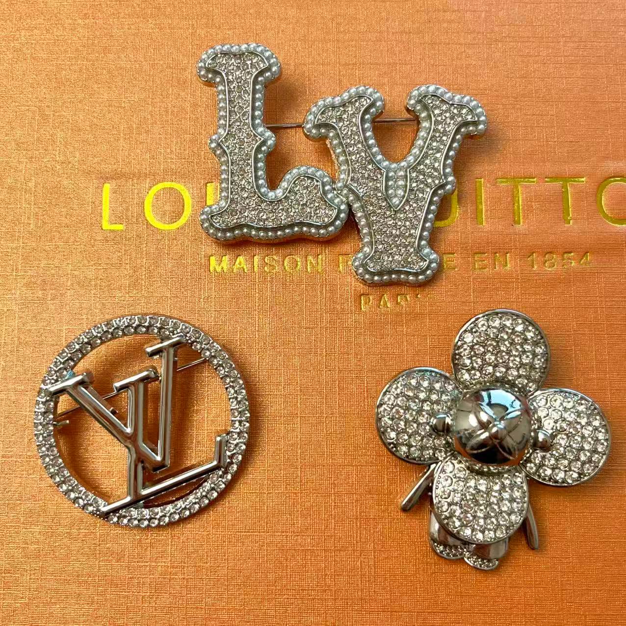 Luxe Voyage Silver Alloy Brooch Pin Set*3 pcs