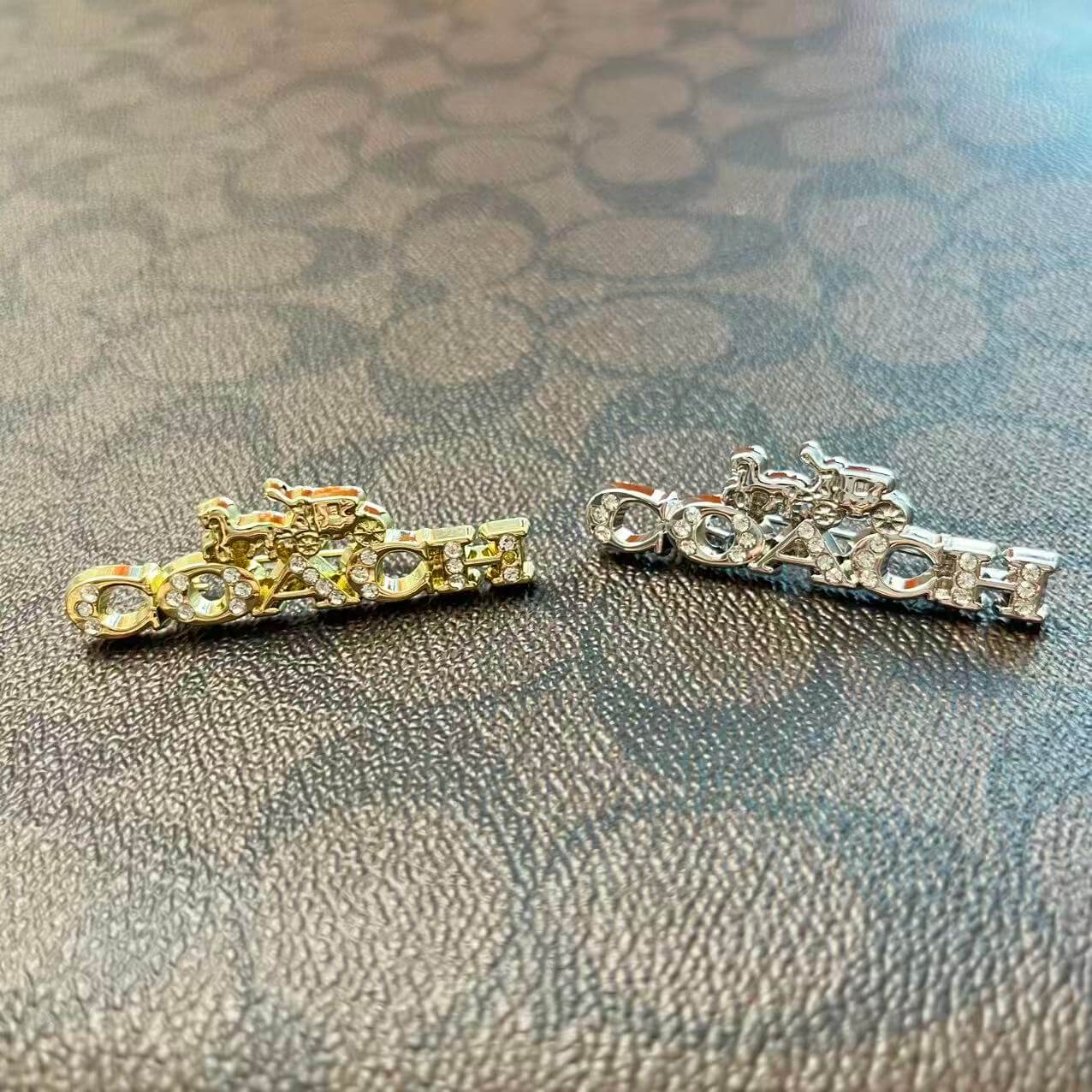 Coa Silver&Golden Alloy Brooch Pin Set*2 pcs