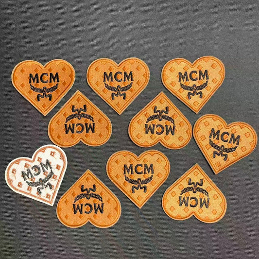 Iron-on Patches-white mc'm heart*10 pcs