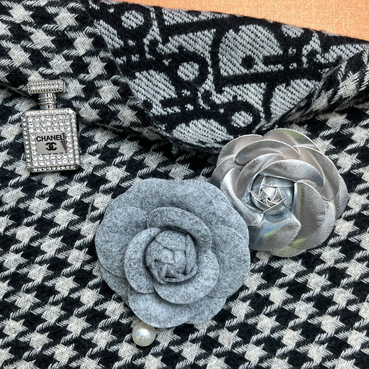 CC Brooches Combo- grey